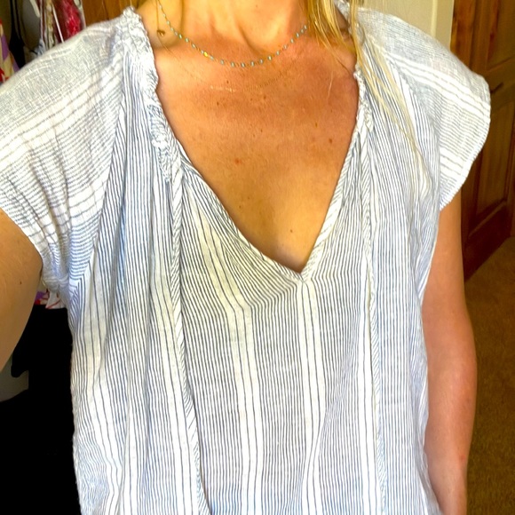 2 Rails Linen tops - Picture 4 of 8